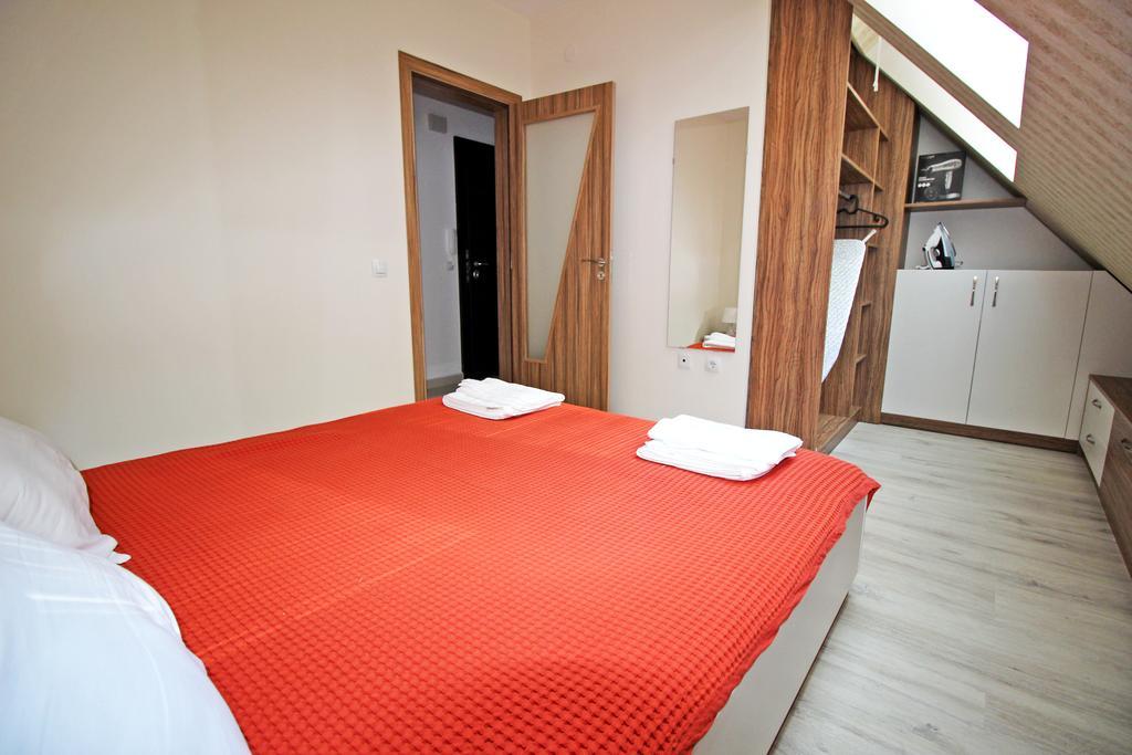 Lilly Apartments Пловдив Екстер'єр фото